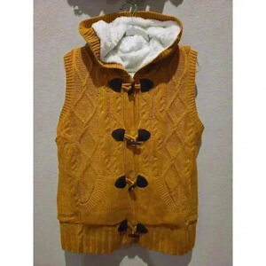 ZenLily Women's Clay Hooded Vest Sweater Size M Casual Fisherman Old Money